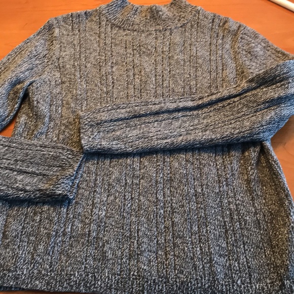 Pretty mock neck sweater, medium gray/black, great condition! - Picture 6 of 6